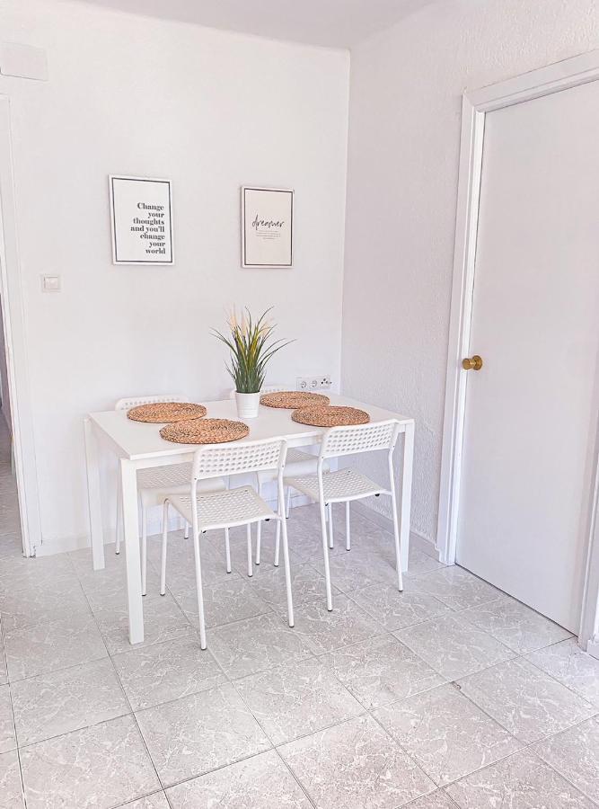 Apartamento Mirador De La Alcazaba Apartment Almeria Bagian luar foto